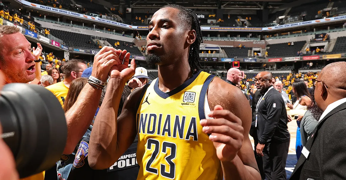 开云-印第安纳步行者迎NBA常规赛关键赛,冲刺阶段刷新队史纪录,压力陡增,资深球员宣示担当的简单介绍