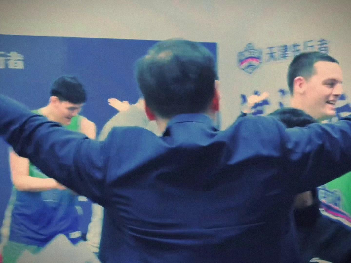 开云体育下载-包含转折点!武汉三镇更衣室发声,CBA季后赛窗口期攻防权衡,态度坚定,更衣室氛围转暖的词条
